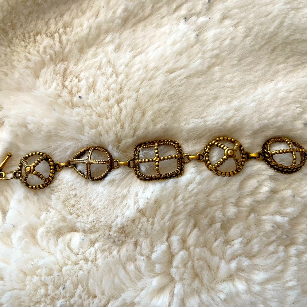 Gorgeous ornate bracelet
